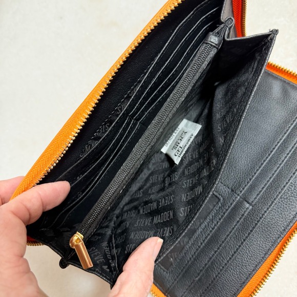 Steve Madden Orange Saffiano Zip Around Wristlet Wallet Gold Hardware NWOT - Picture 6 of 6